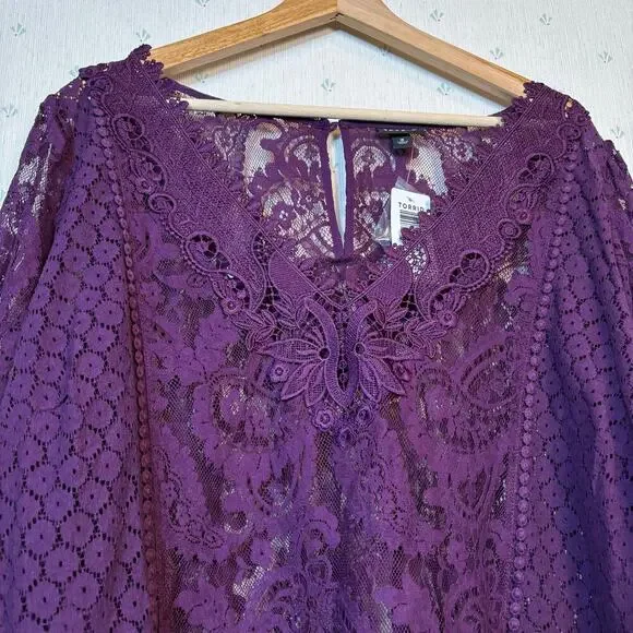Torrid Lace Mix Long Sleeve Blouse Size 3X Purple Winter Bloom Whimsygoth NWT - Picture 6 of 11